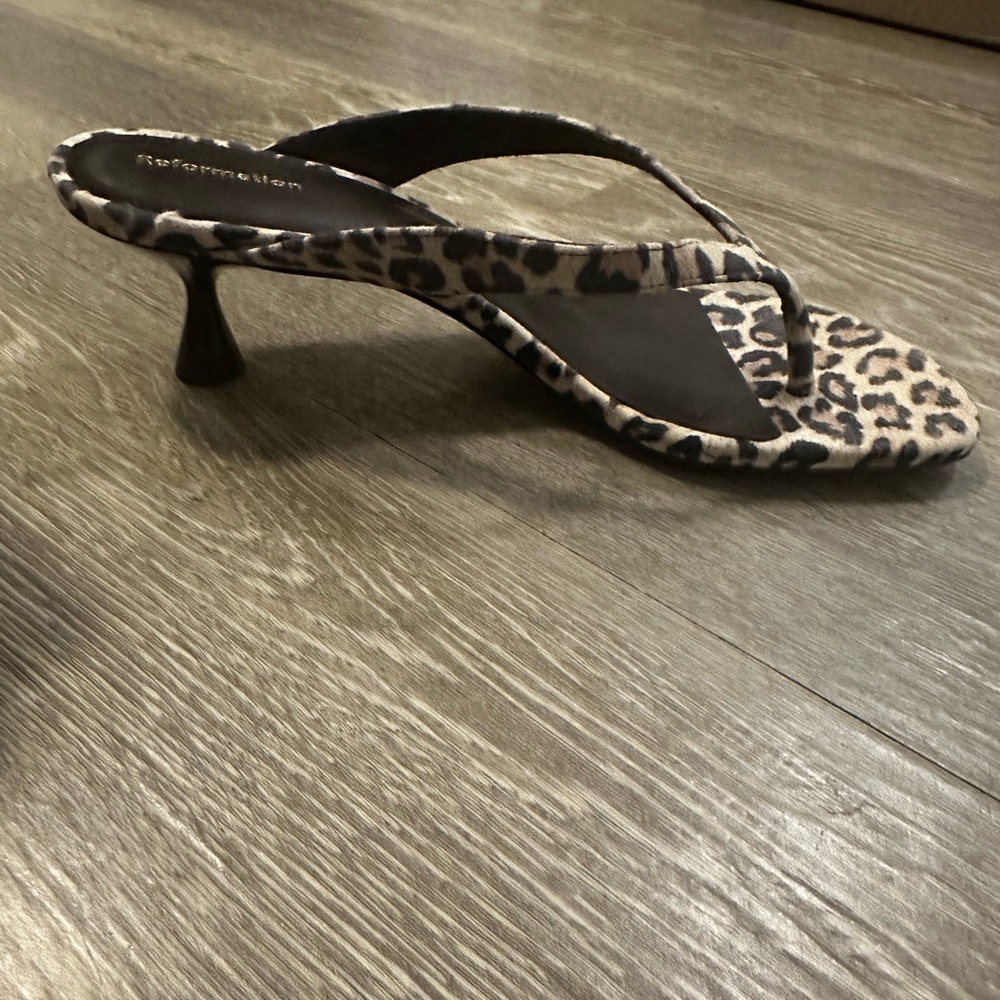 NWB Reformation Sophie Heeled Kitten Heel - Picture 4 of 4